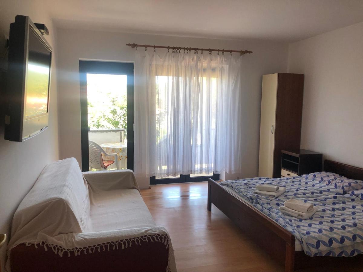 Apartments Palit Rab Room photo